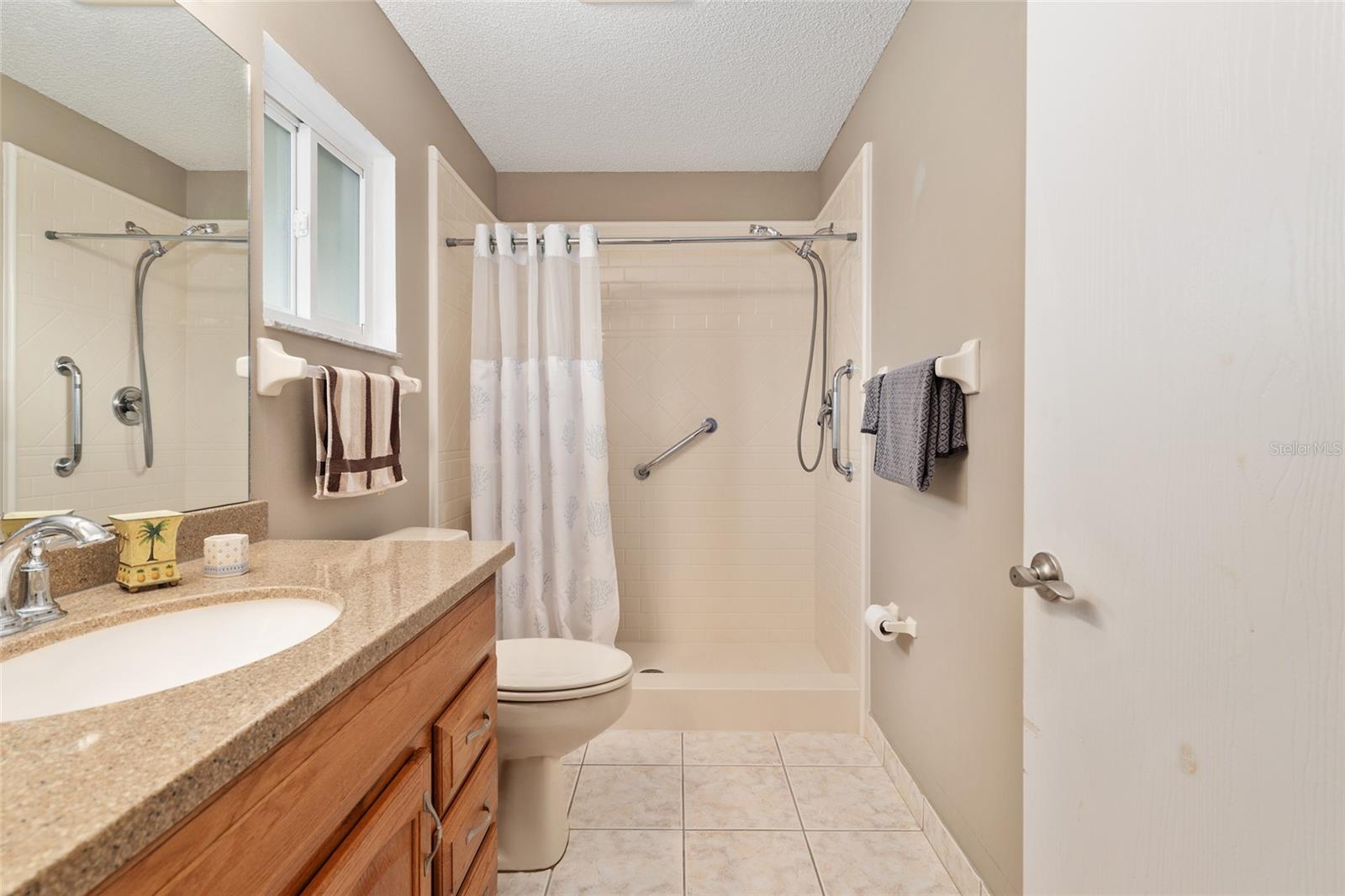 Image 35 of 52 For 8841 91st Street B