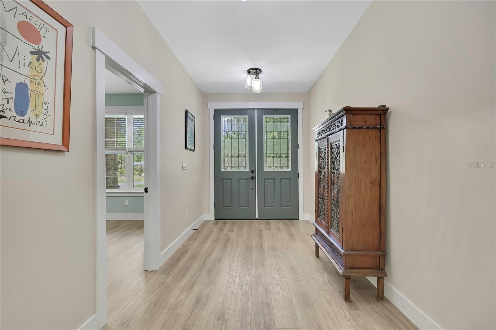 Listing photo id 0 for 3991 Buckhorn Drive