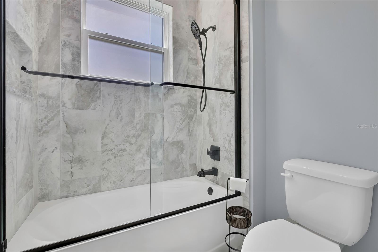 Listing photo id 45 for 3991 Buckhorn Drive