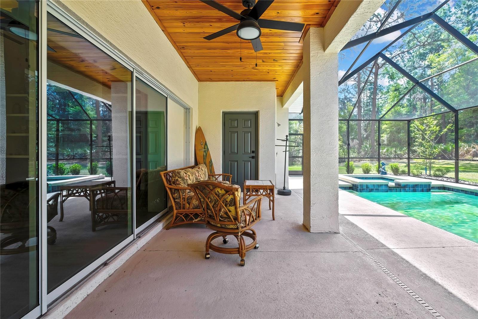 Listing photo id 48 for 3991 Buckhorn Drive