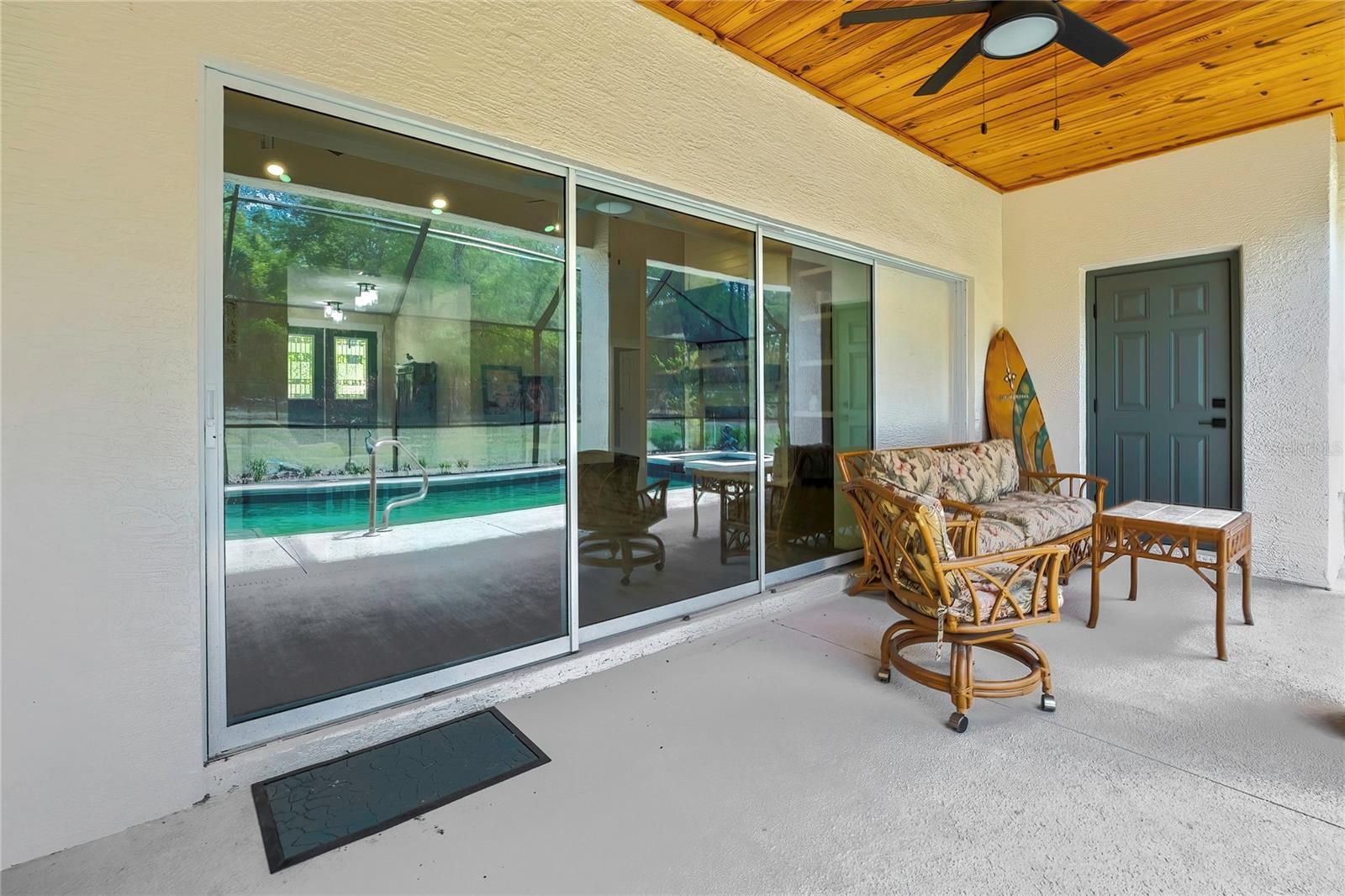 Listing photo id 49 for 3991 Buckhorn Drive