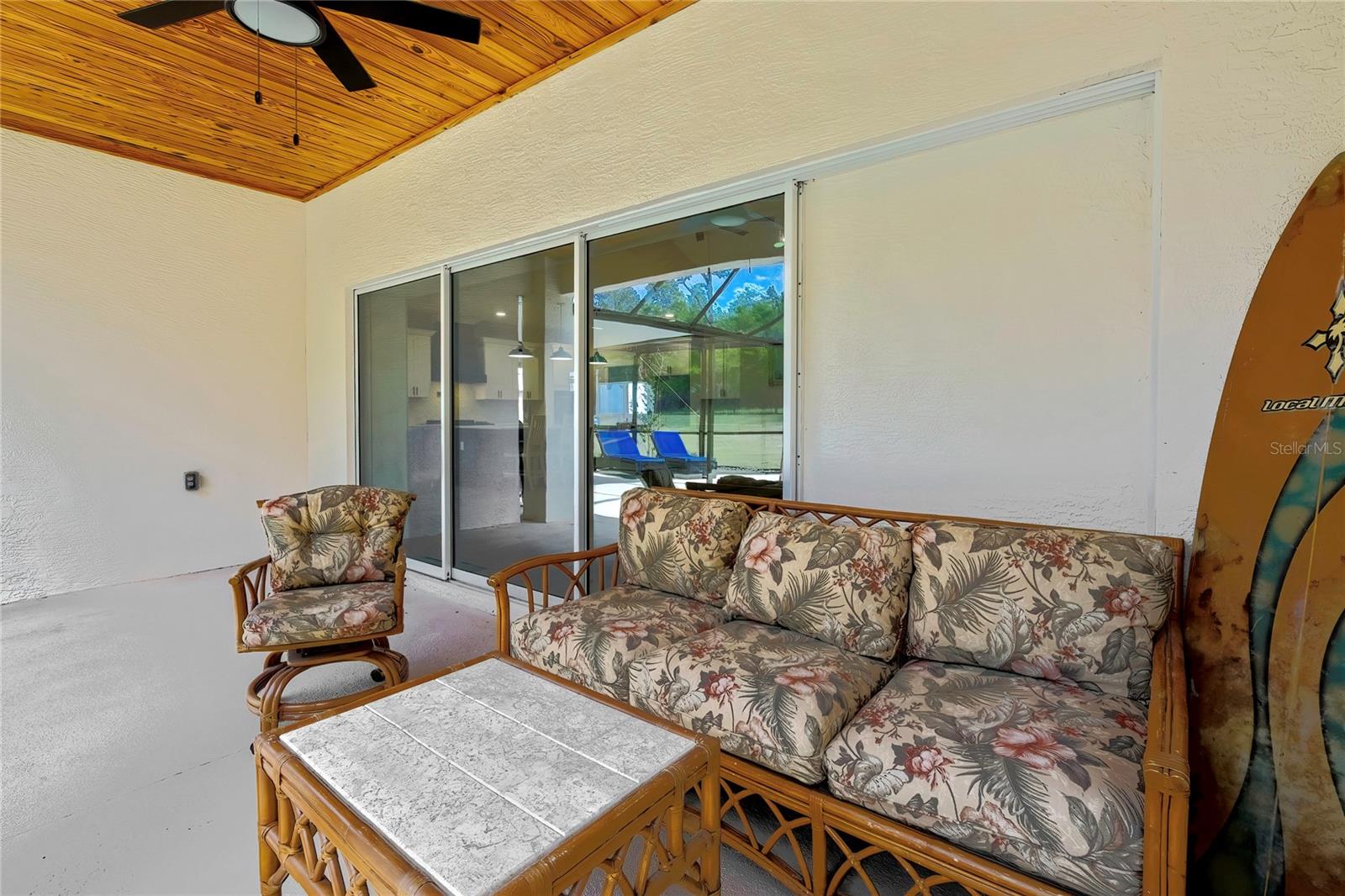 Listing photo id 50 for 3991 Buckhorn Drive