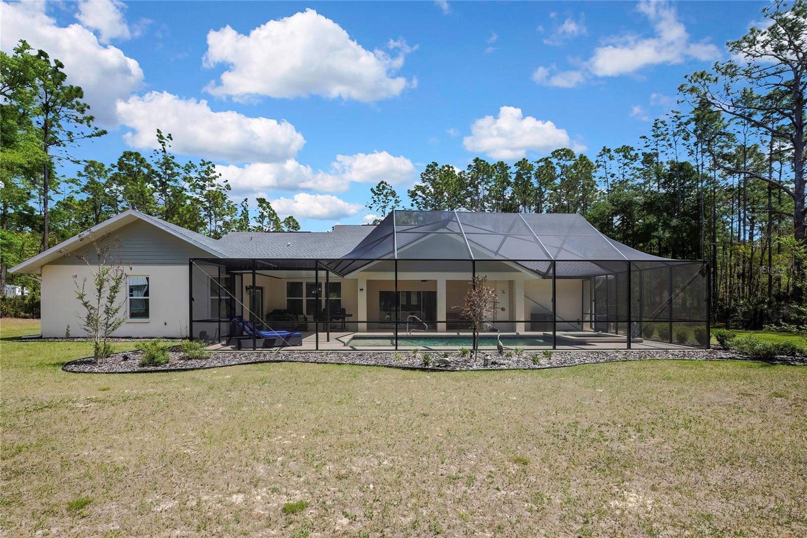 Listing photo id 64 for 3991 Buckhorn Drive