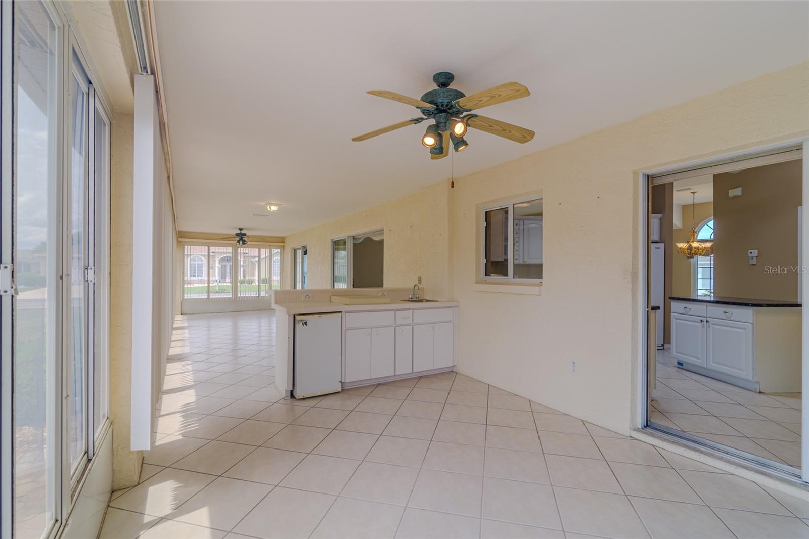 Image 17 of 34 For 2020 50th Circle