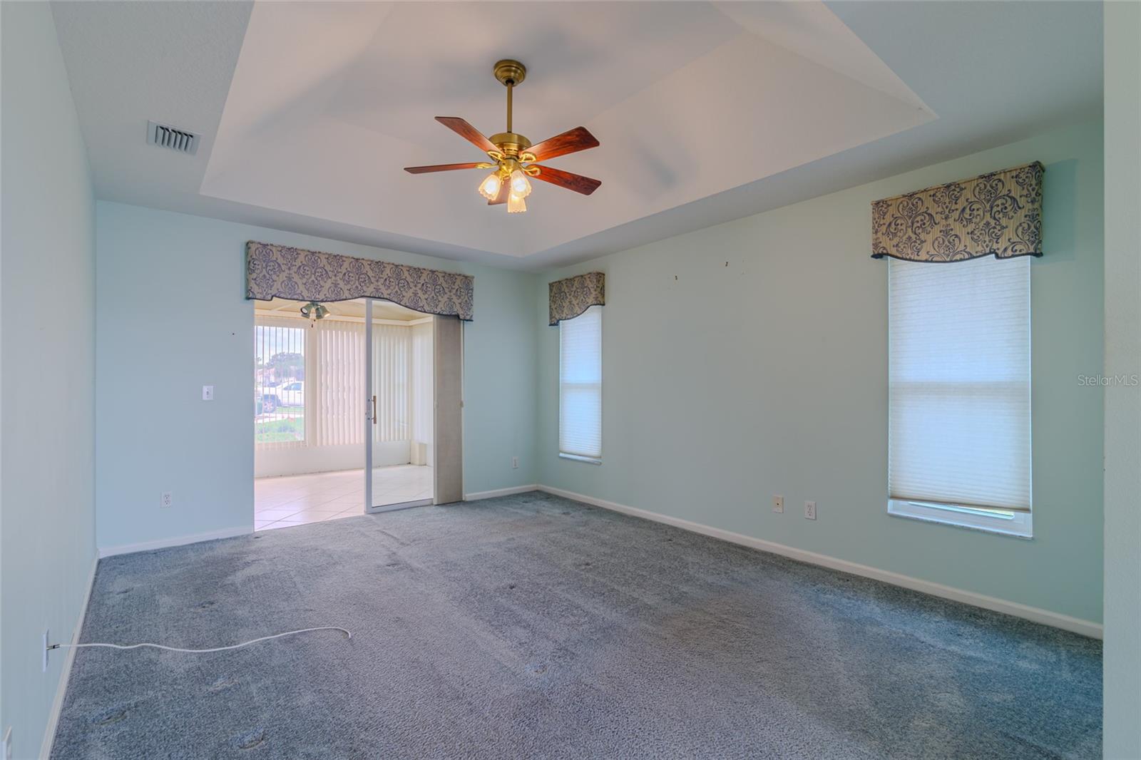 Image 8 of 34 For 2020 50th Circle