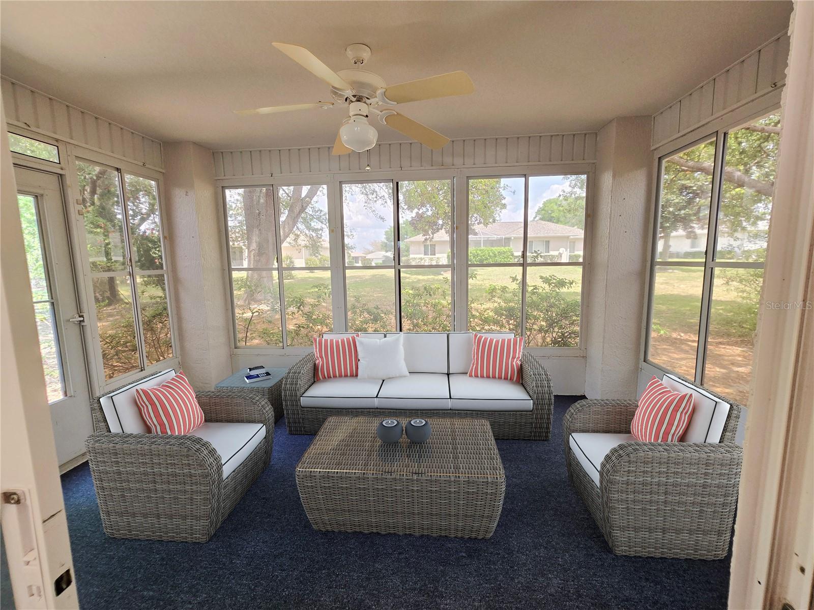 Image 11 of 32 For 6121 103rd Loop