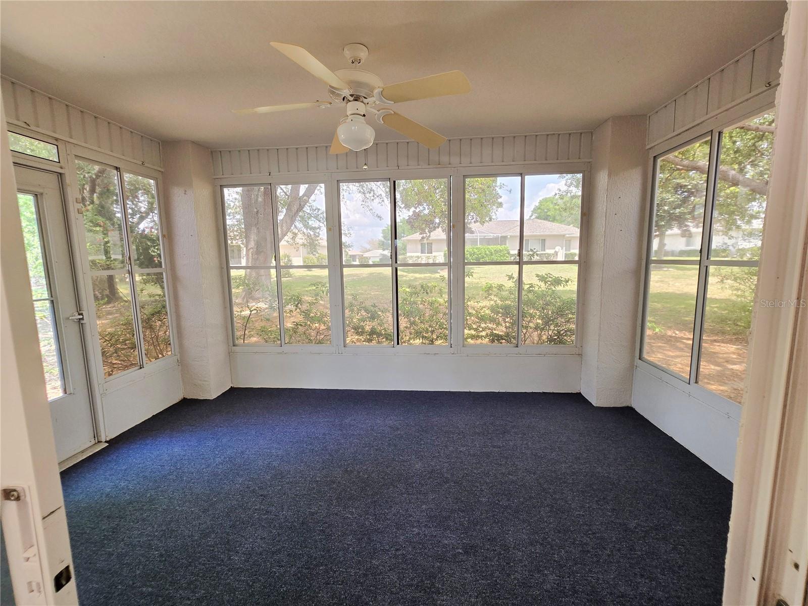 Image 12 of 32 For 6121 103rd Loop