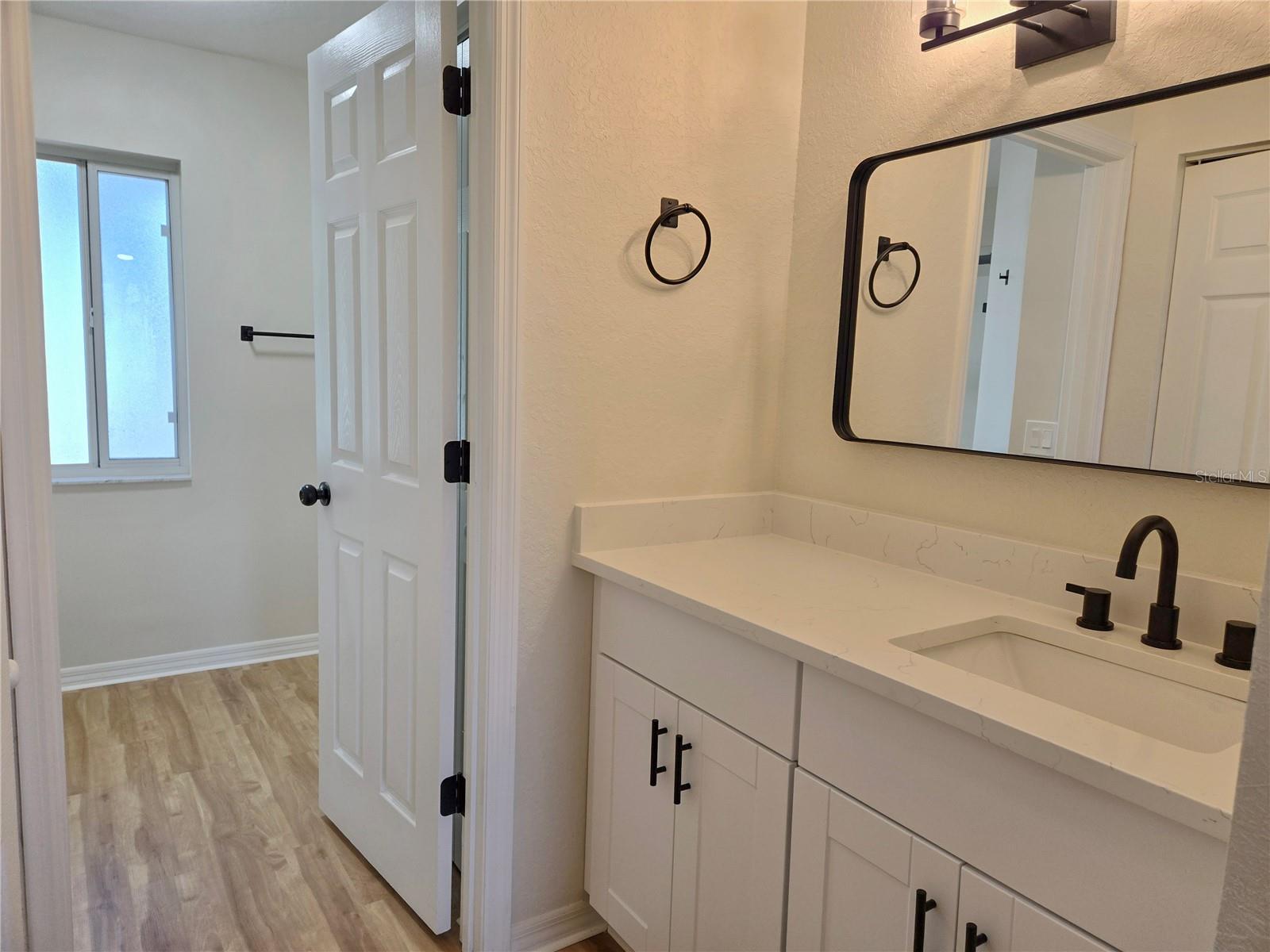 Image 28 of 32 For 6121 103rd Loop