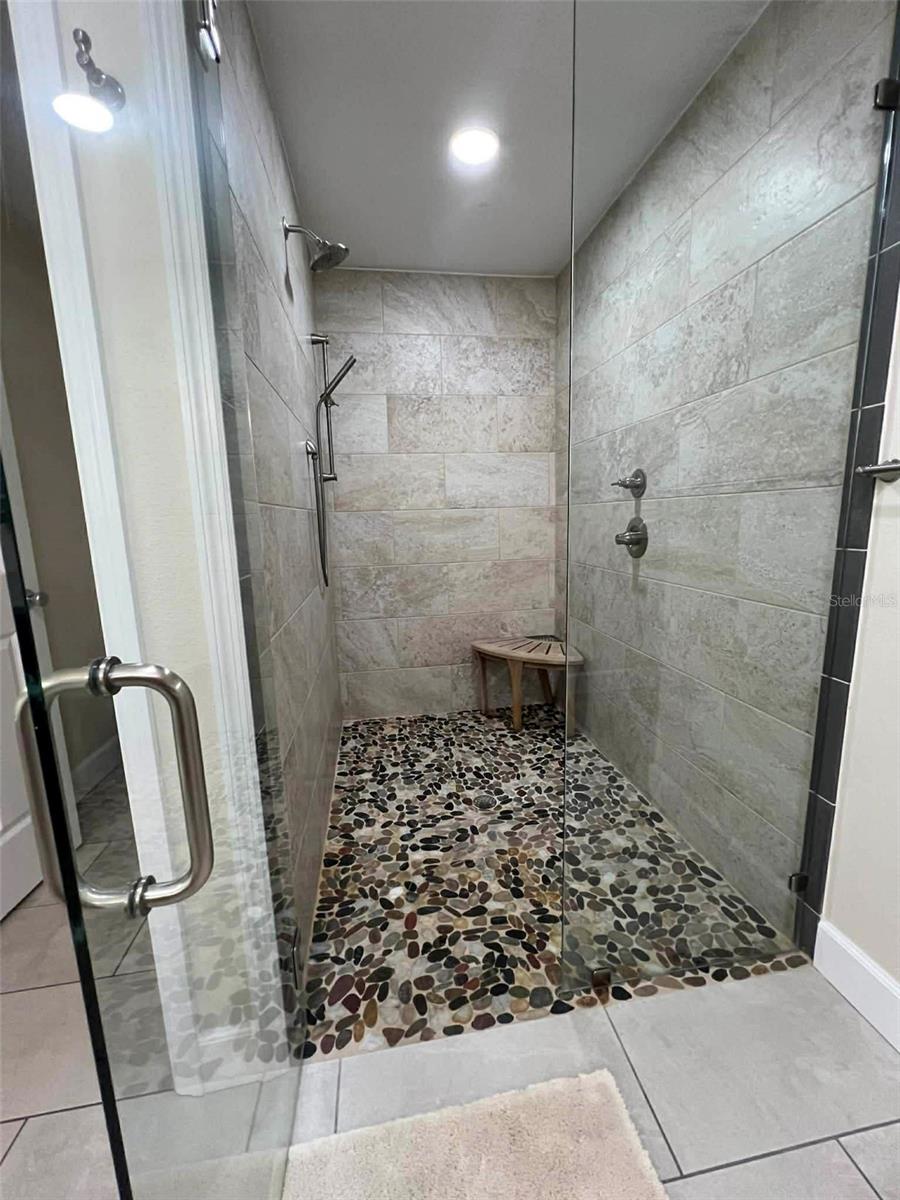 Image 12 of 24 For 4455 80th Terrace