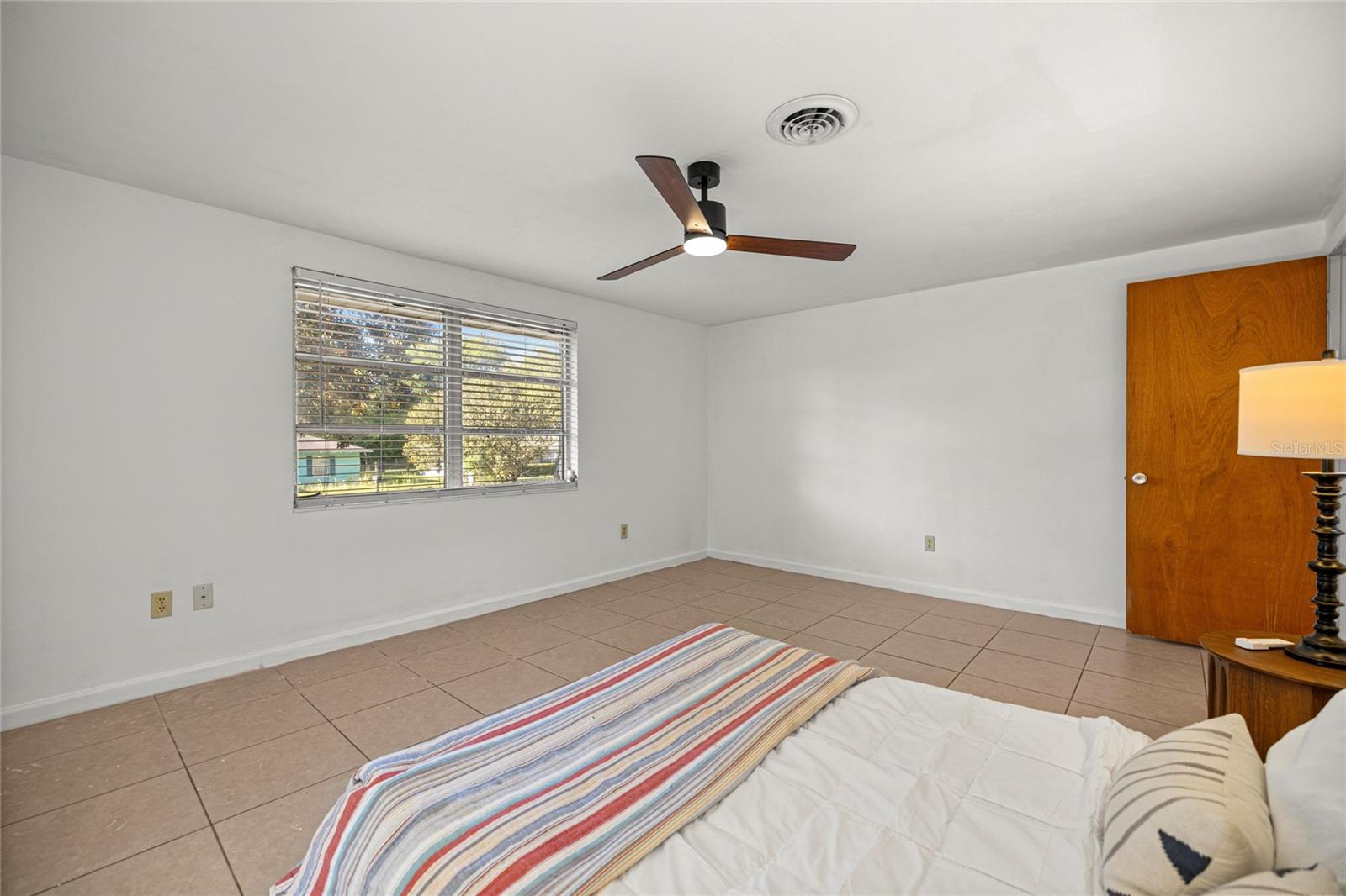 Image 21 of 30 For 20131 83rd Street