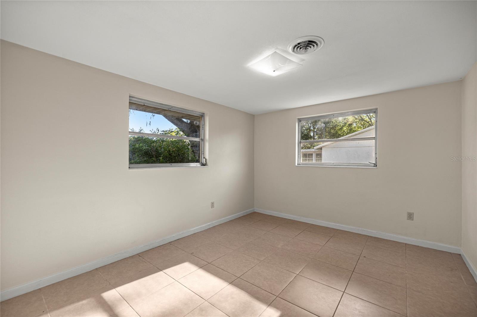 Image 23 of 30 For 20131 83rd Street