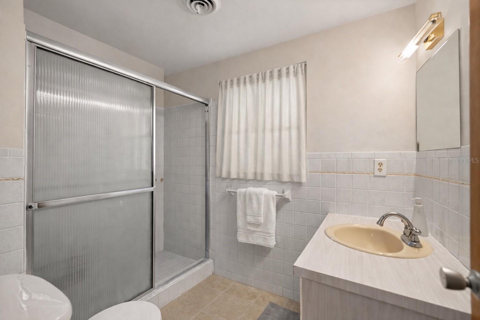 Image 25 of 30 For 20131 83rd Street