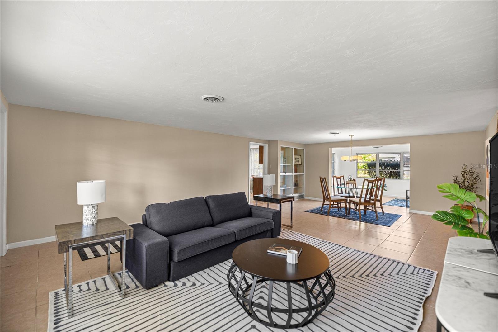 Image 7 of 30 For 20131 83rd Street