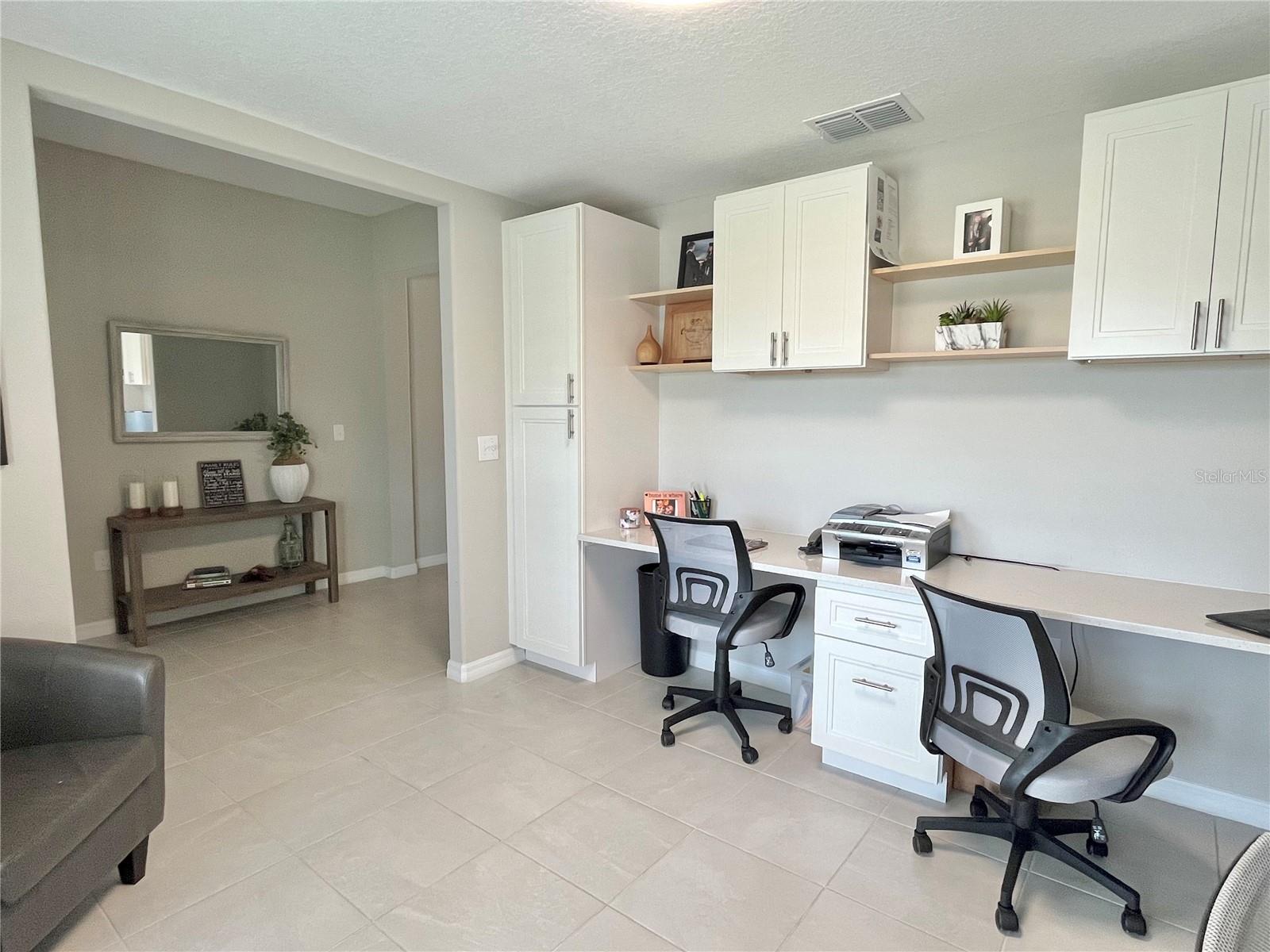 Image 11 of 70 For 5667 92nd Place