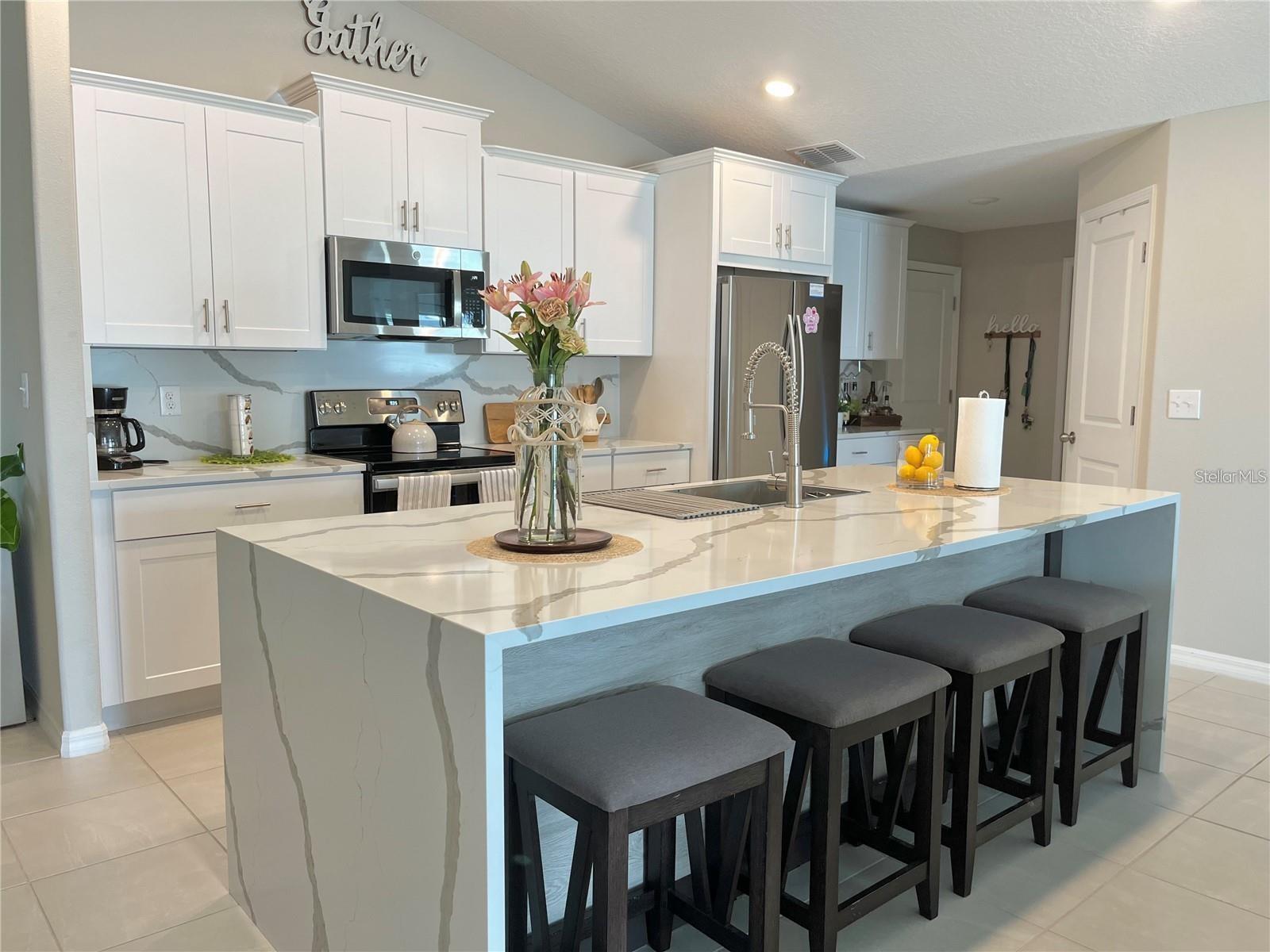 Image 26 of 70 For 5667 92nd Place