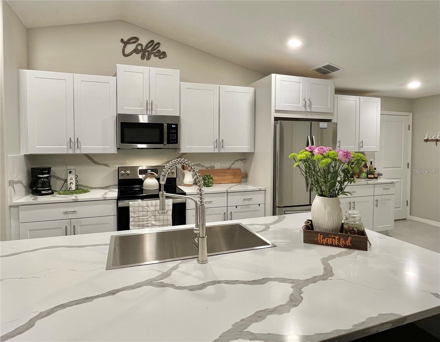 Image 32 of 70 For 5667 92nd Place