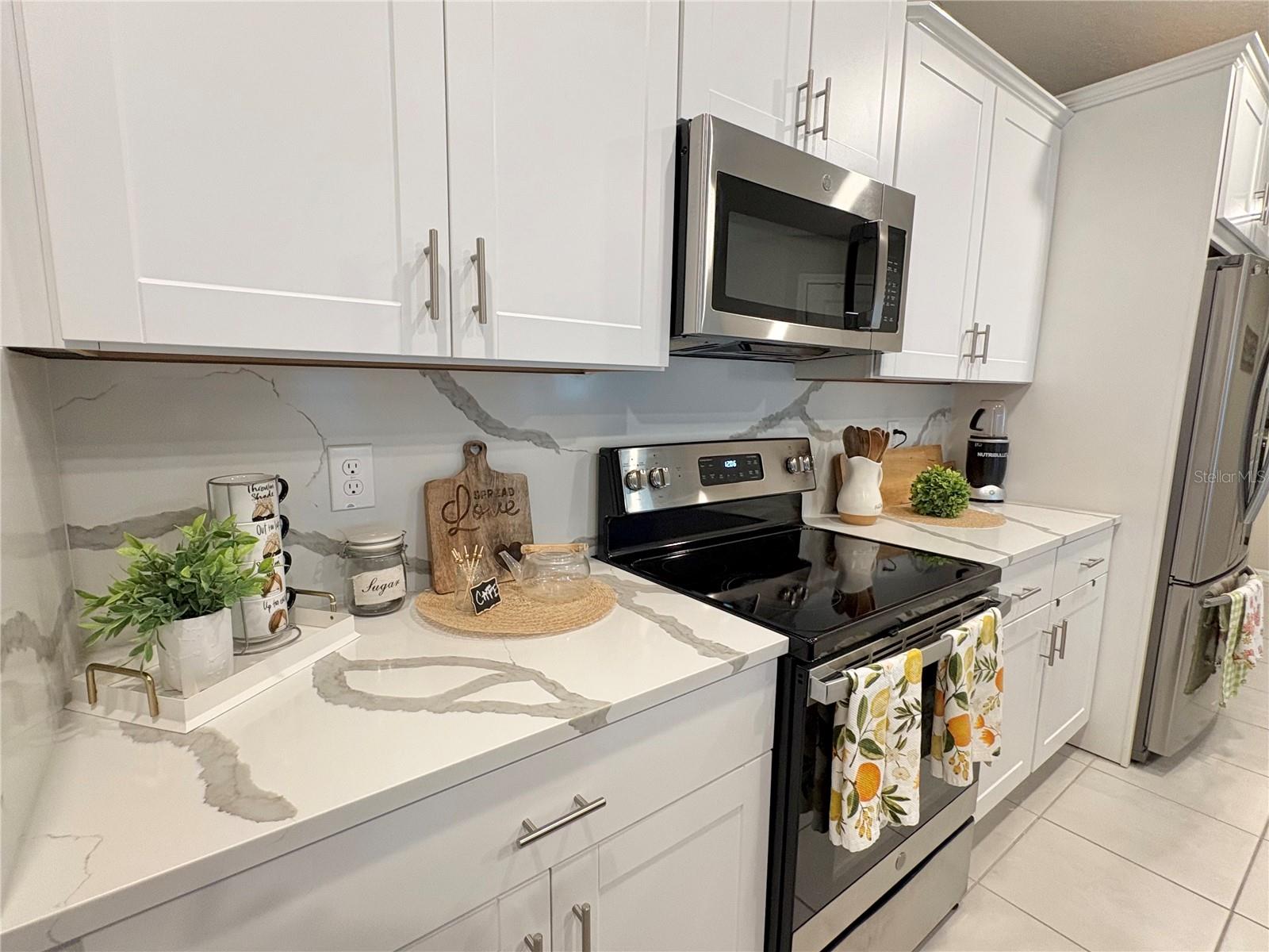 Image 34 of 70 For 5667 92nd Place