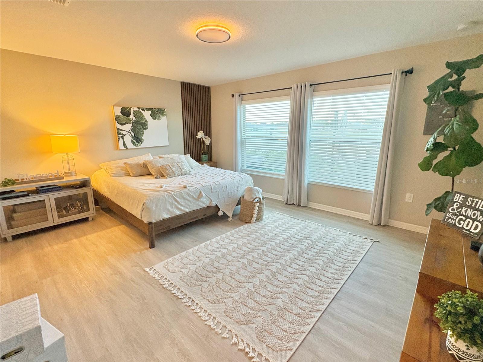 Image 39 of 70 For 5667 92nd Place