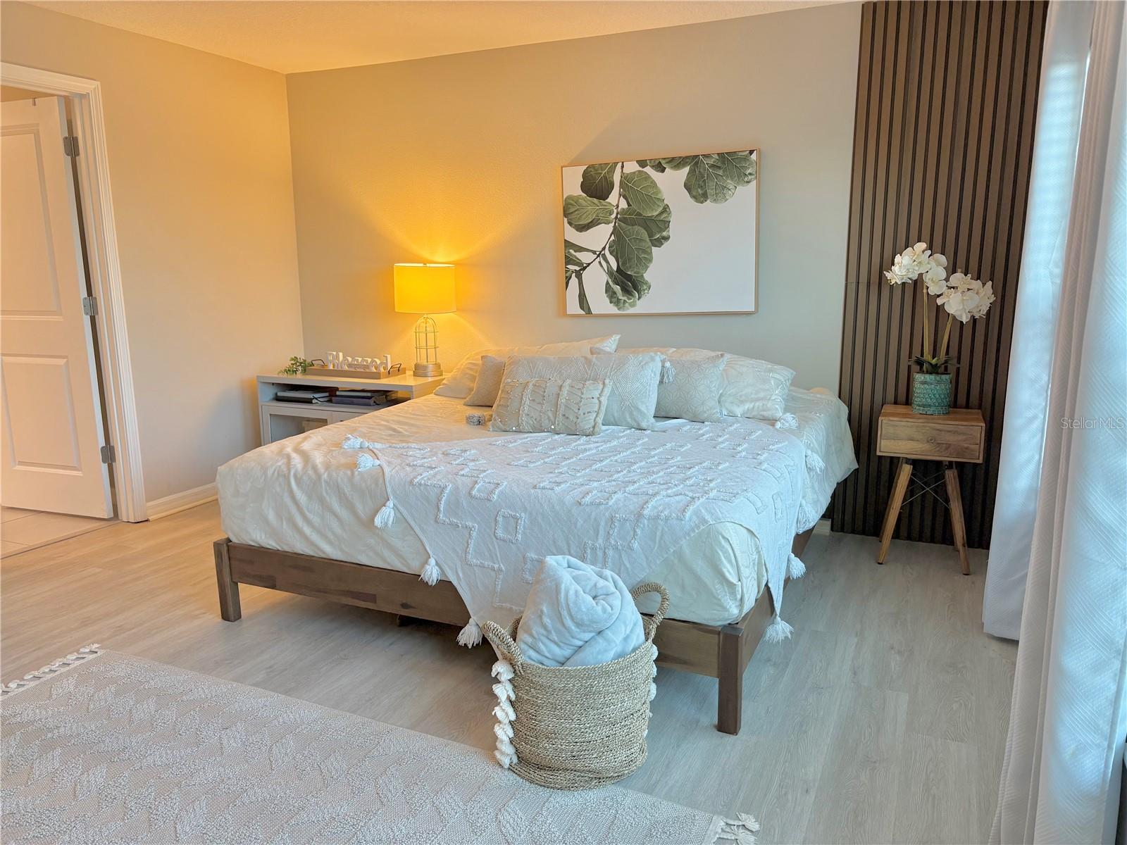 Image 41 of 70 For 5667 92nd Place