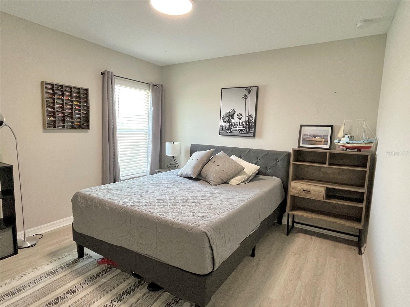 Image 48 of 70 For 5667 92nd Place