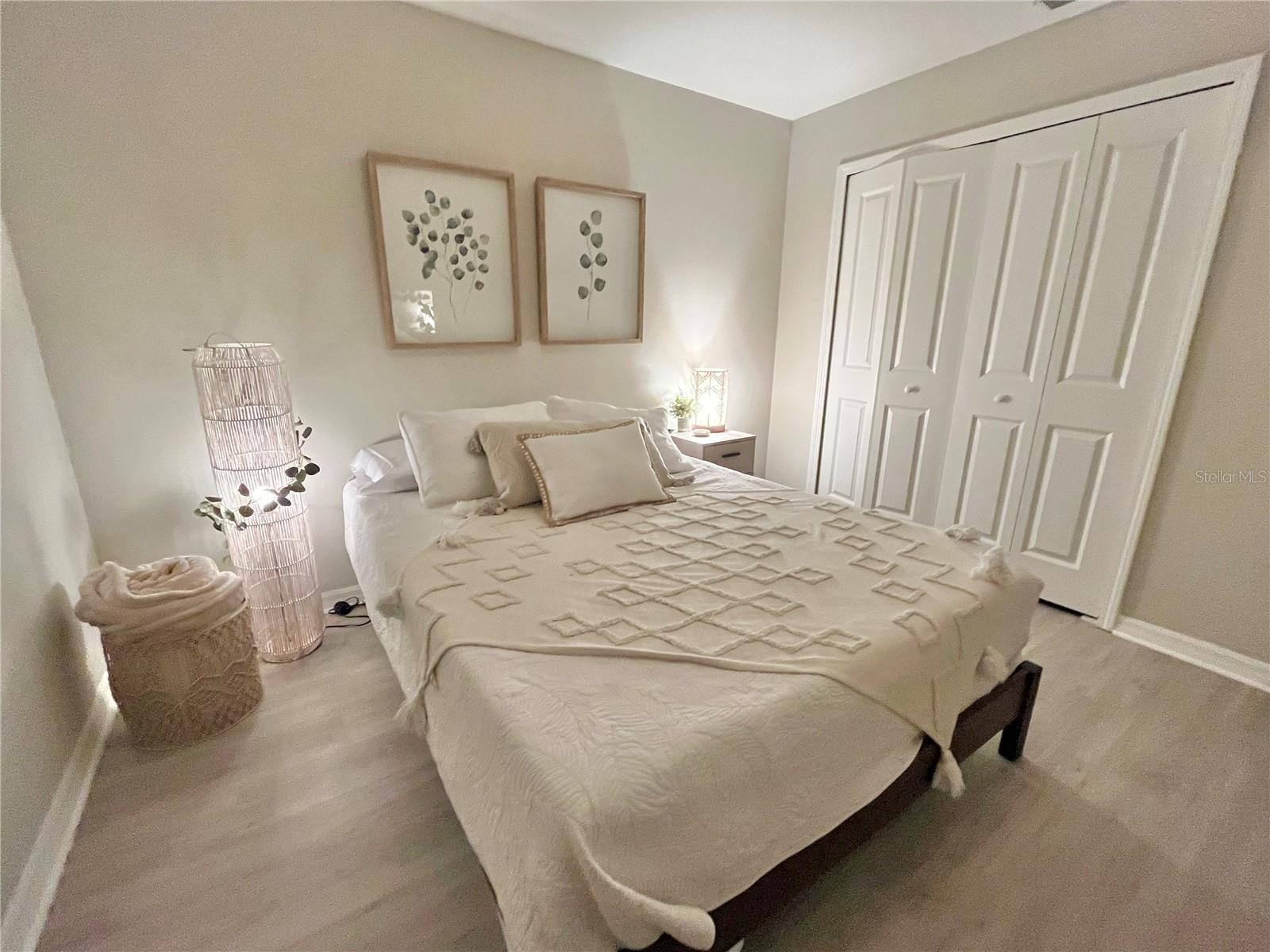 Image 54 of 70 For 5667 92nd Place