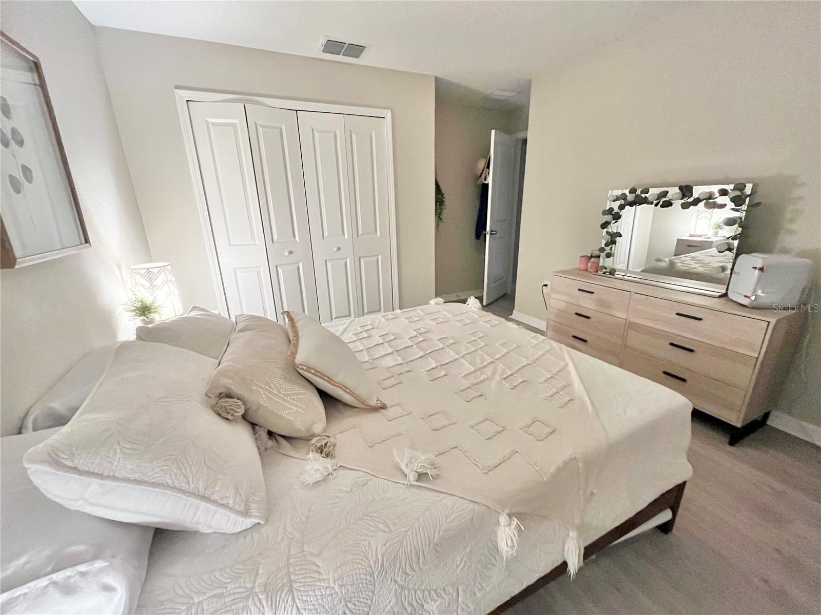 Image 56 of 70 For 5667 92nd Place