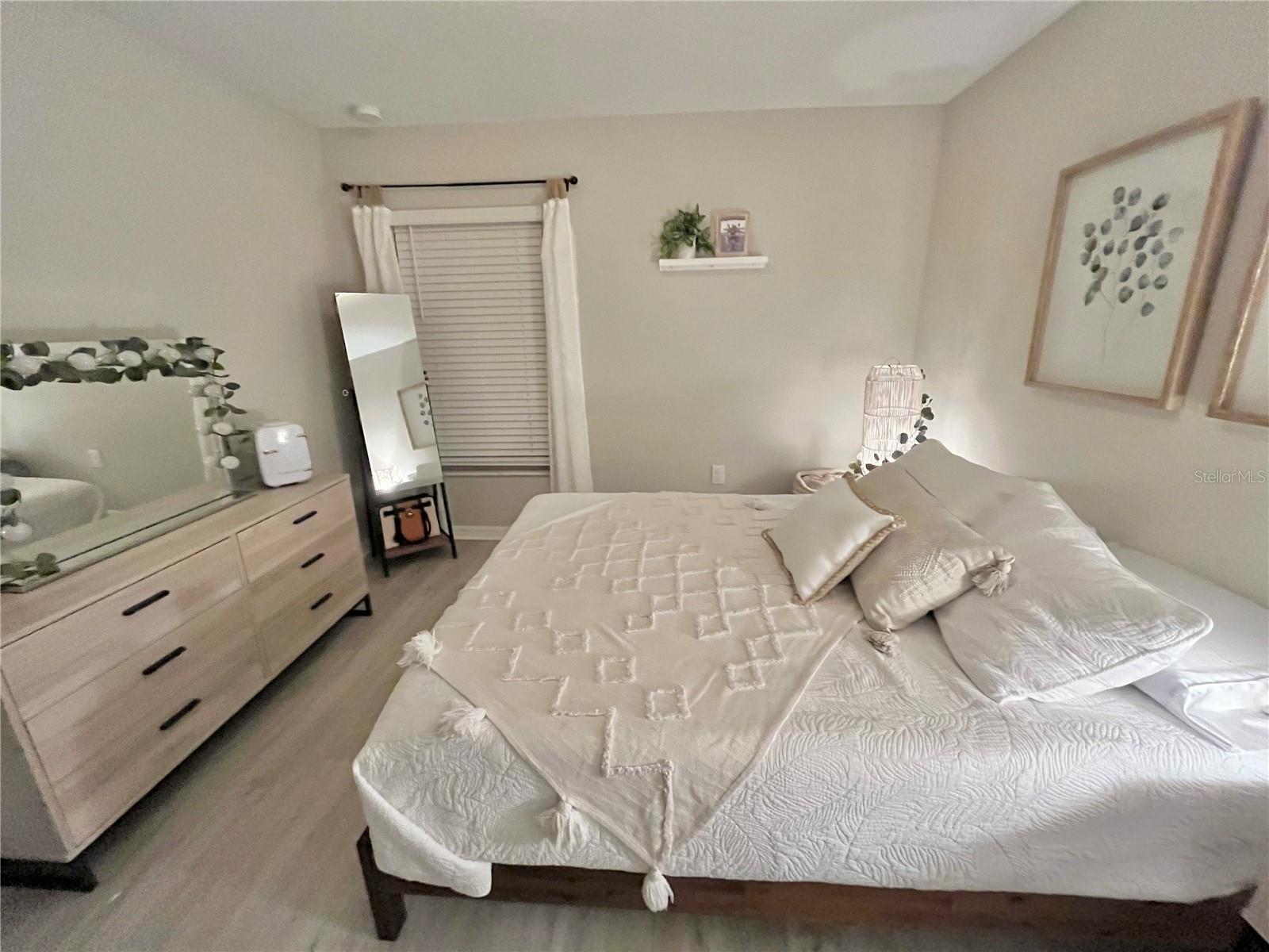 Image 58 of 70 For 5667 92nd Place