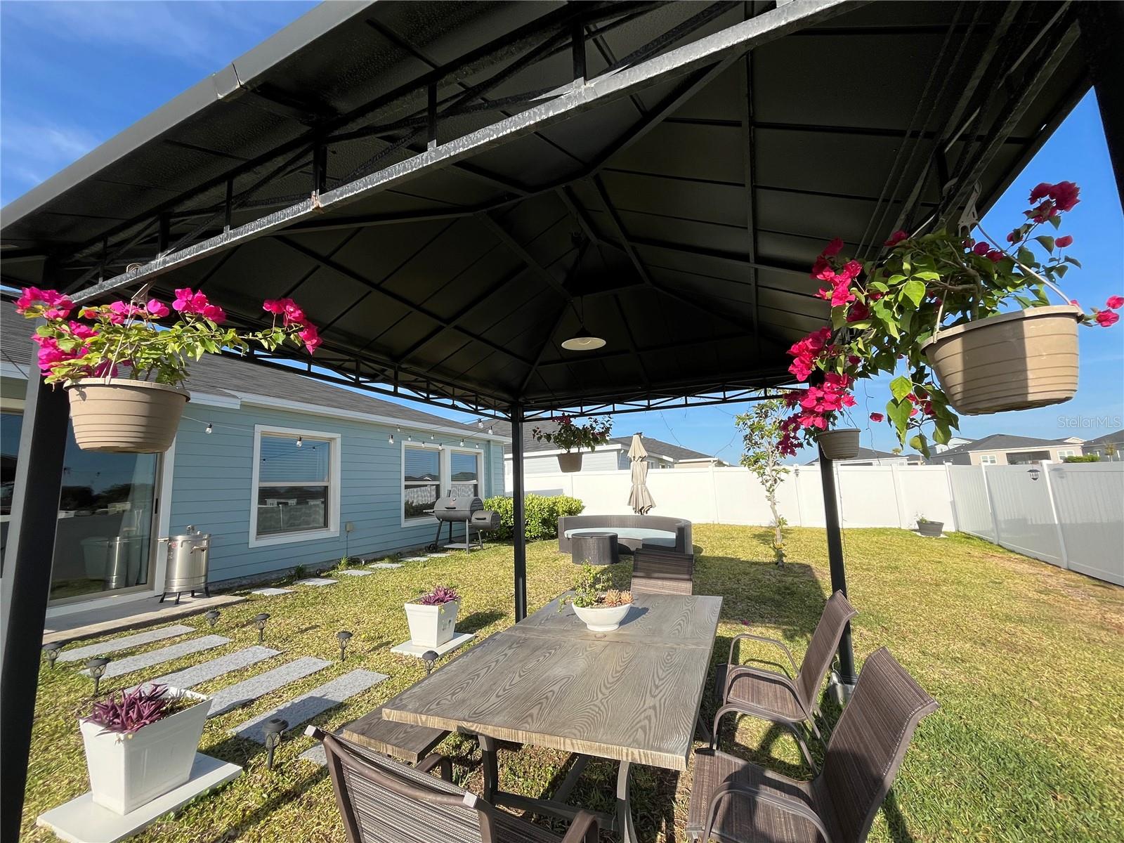 Image 63 of 70 For 5667 92nd Place