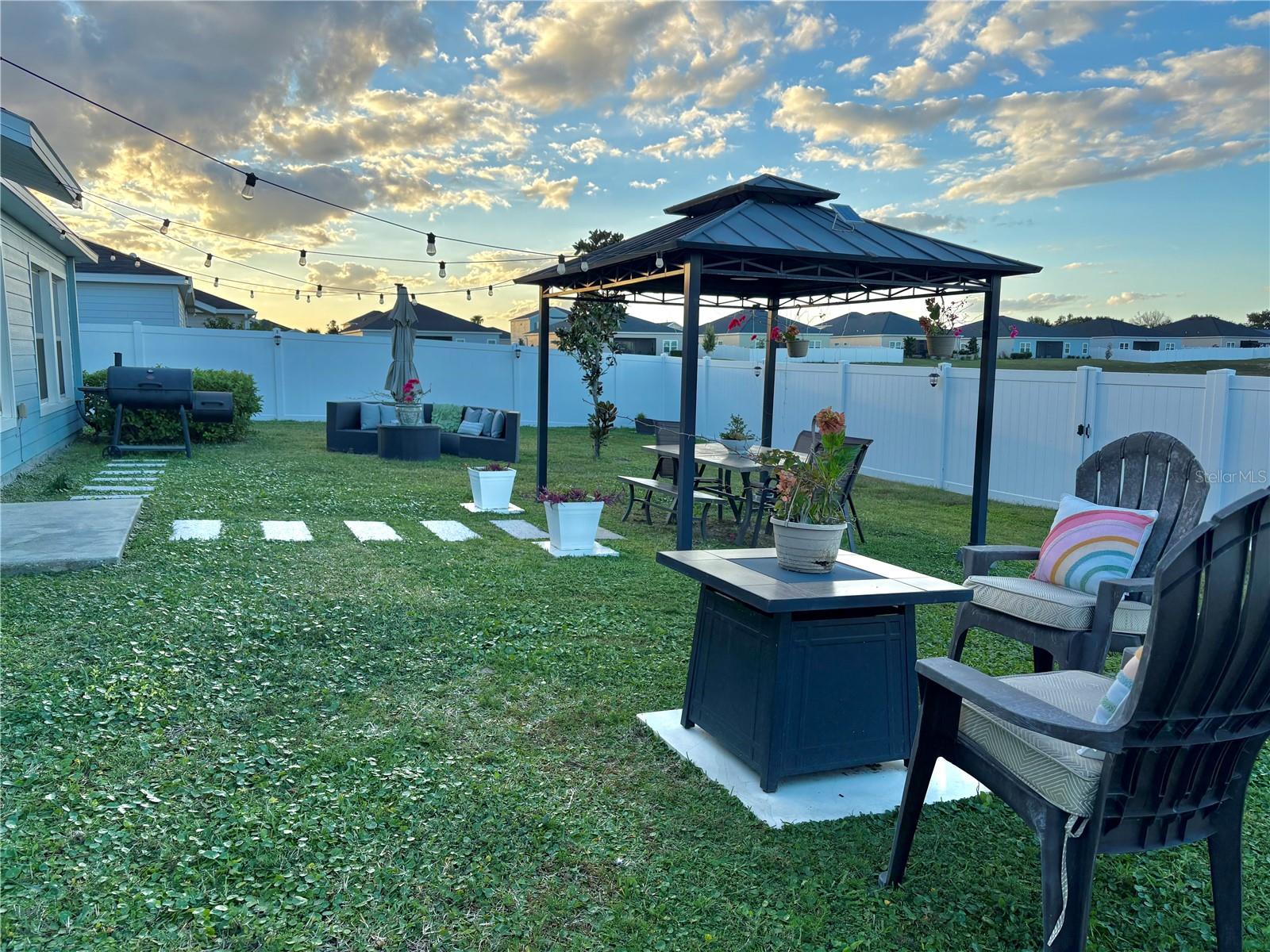 Image 64 of 70 For 5667 92nd Place