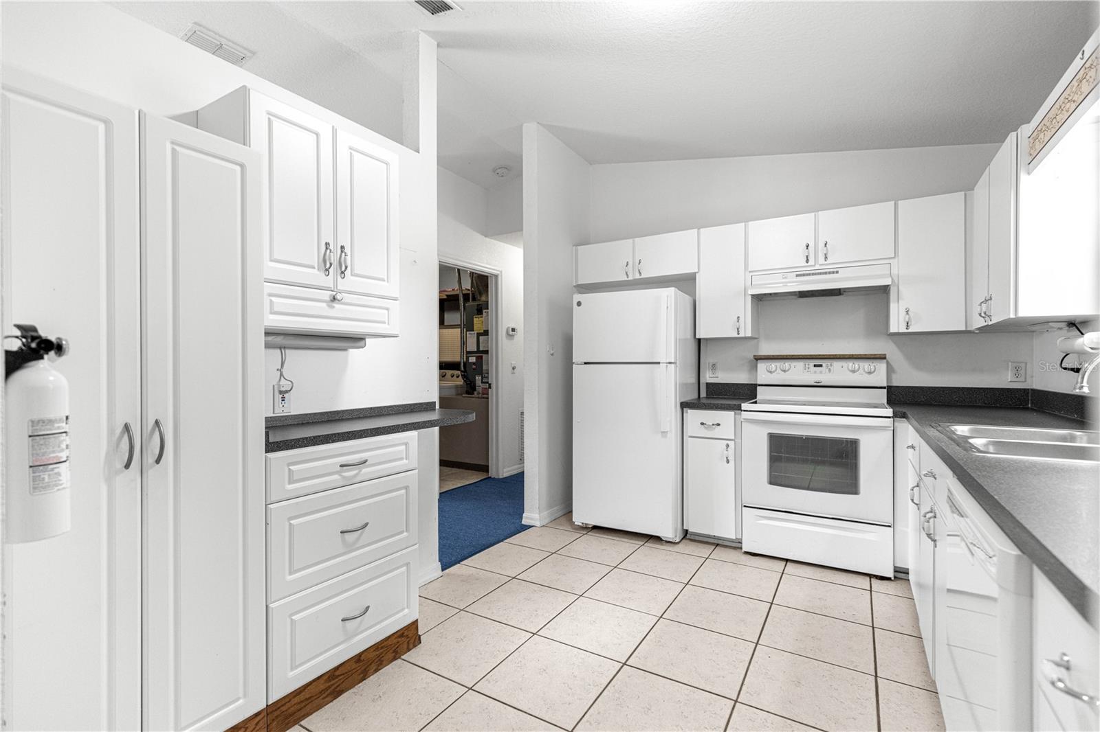 Image 26 of 52 For 9840 63 Court