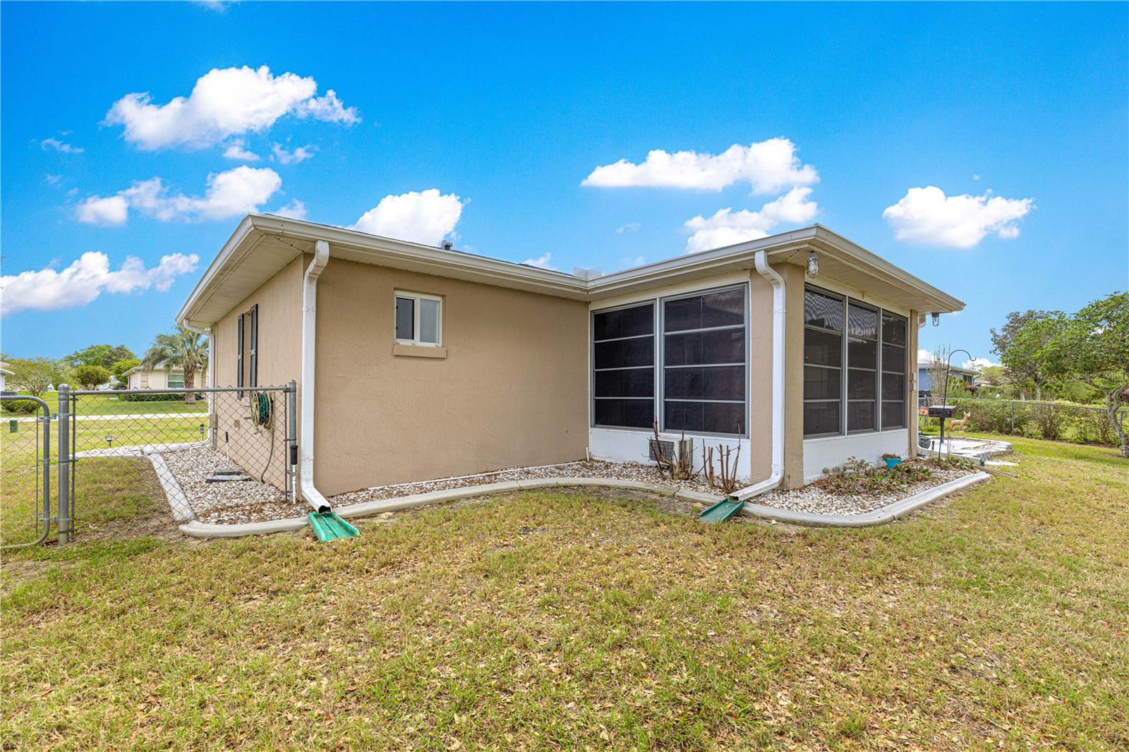 Image 37 of 52 For 9840 63 Court