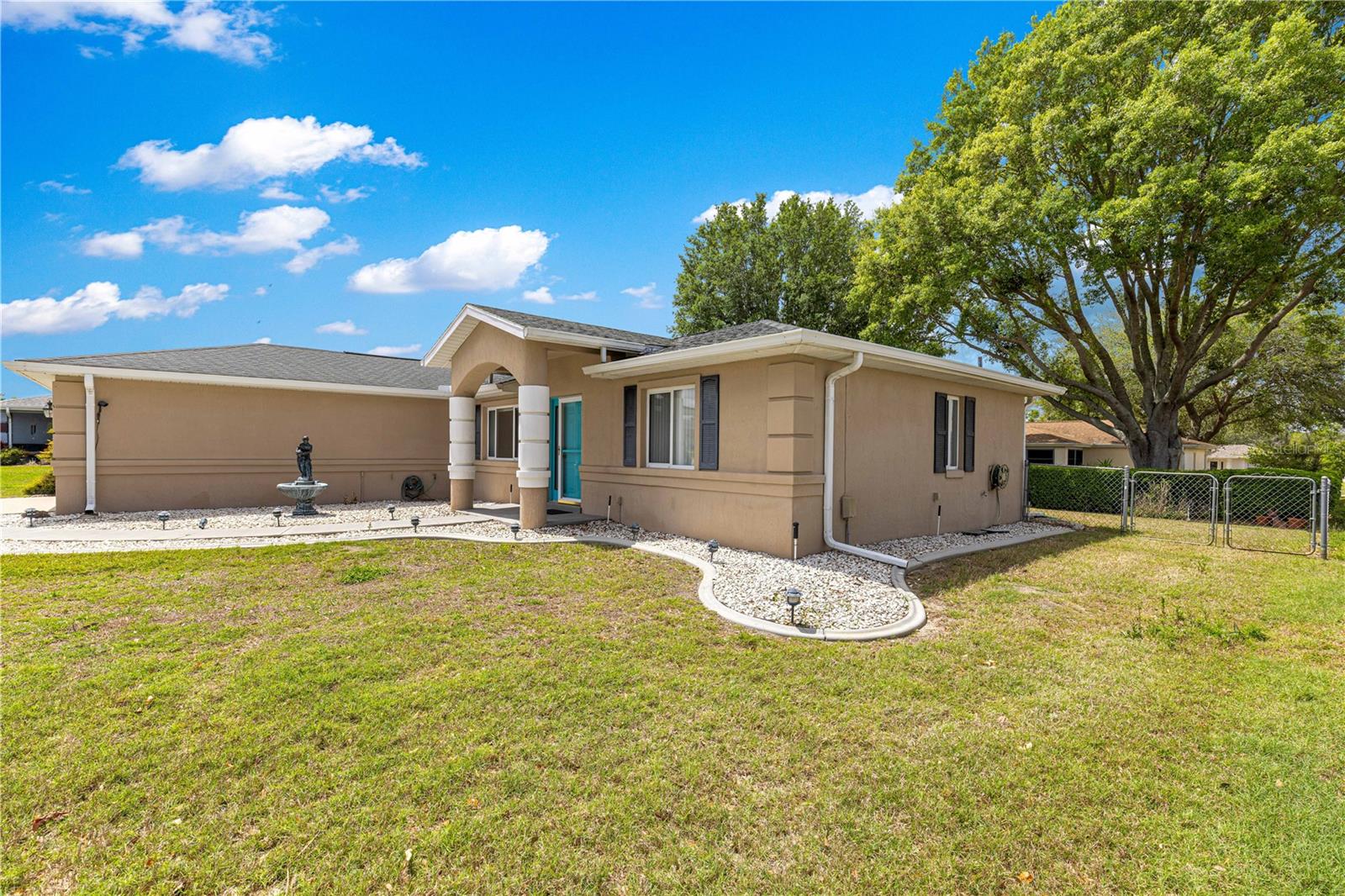 Image 44 of 52 For 9840 63 Court