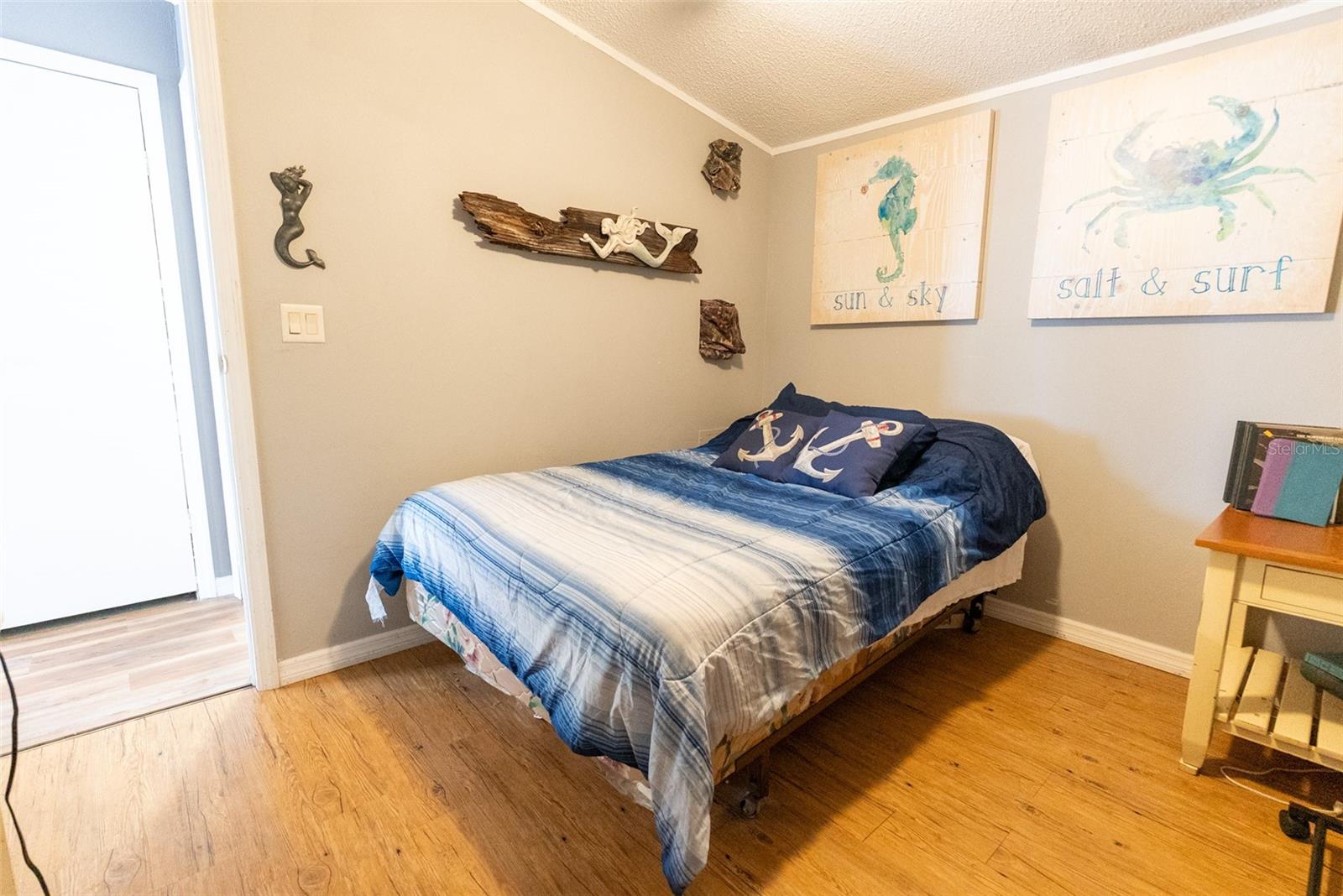 Image 30 of 67 For 24525 189th Street