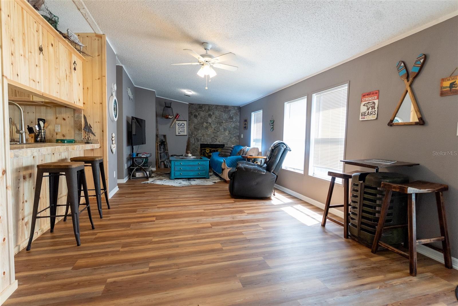 Image 5 of 67 For 24525 189th Street