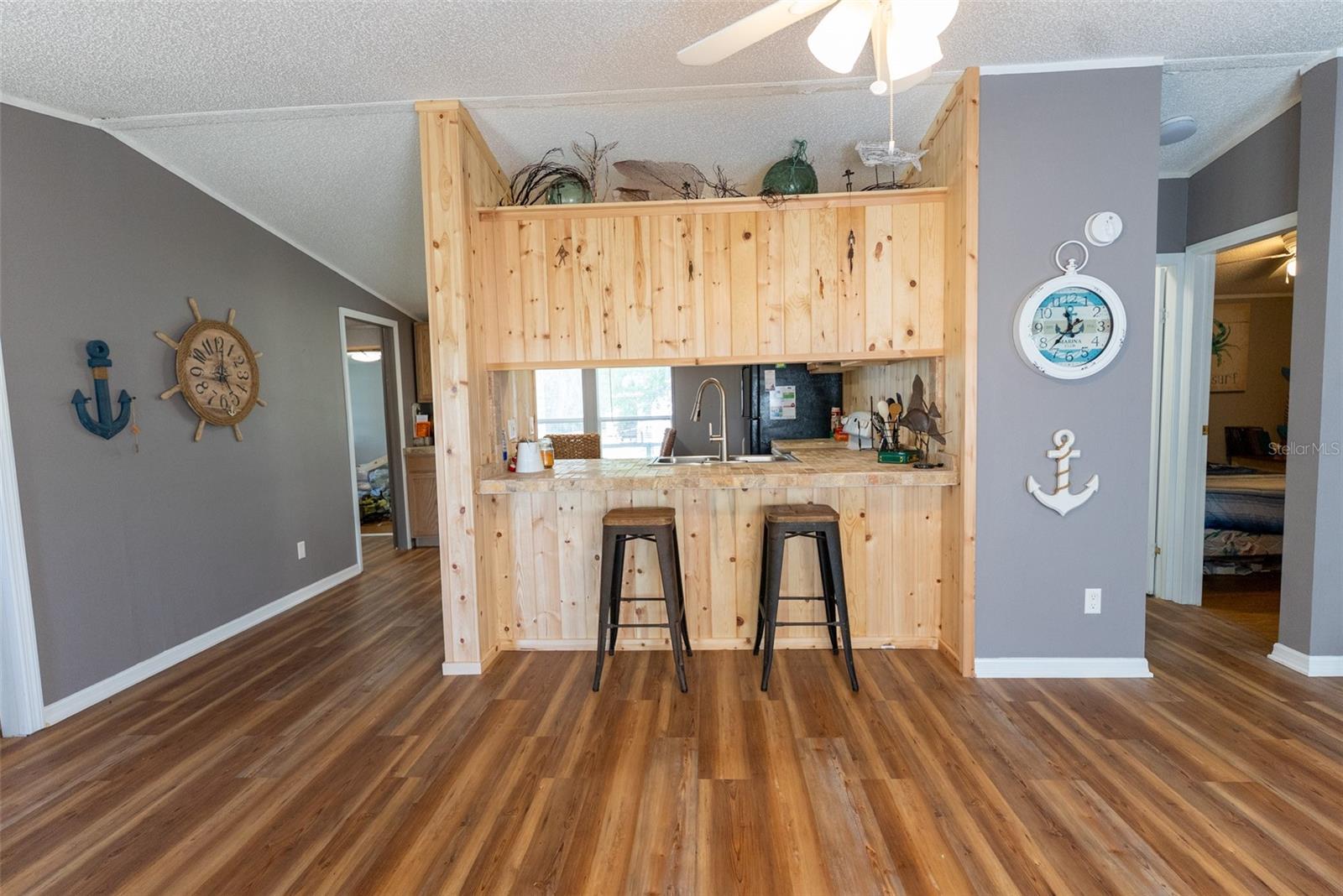 Image 6 of 67 For 24525 189th Street