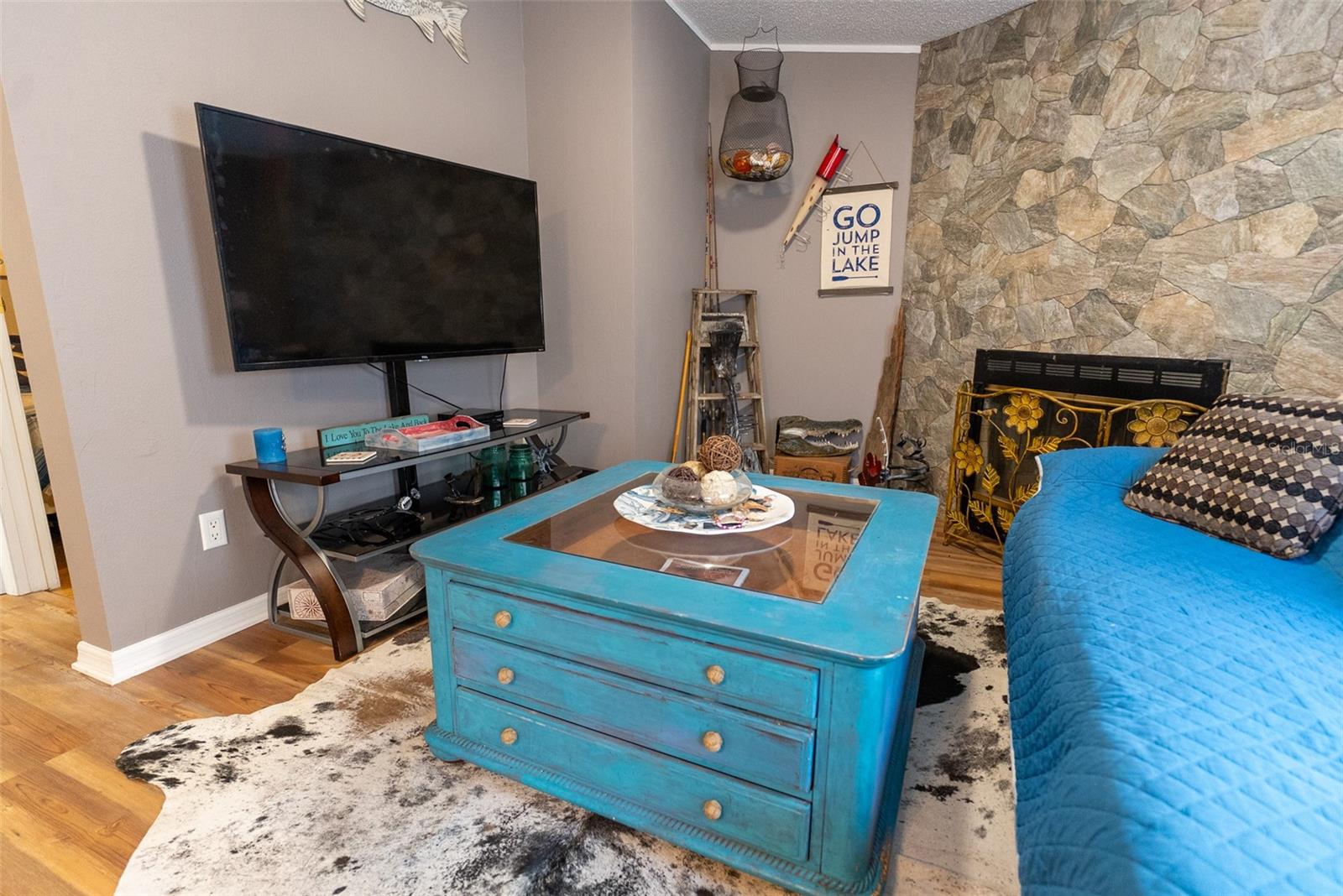 Image 8 of 67 For 24525 189th Street