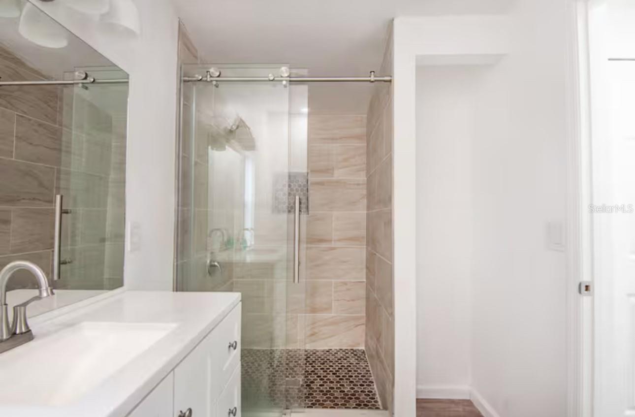 Image 10 of 21 For 1951 119th Court