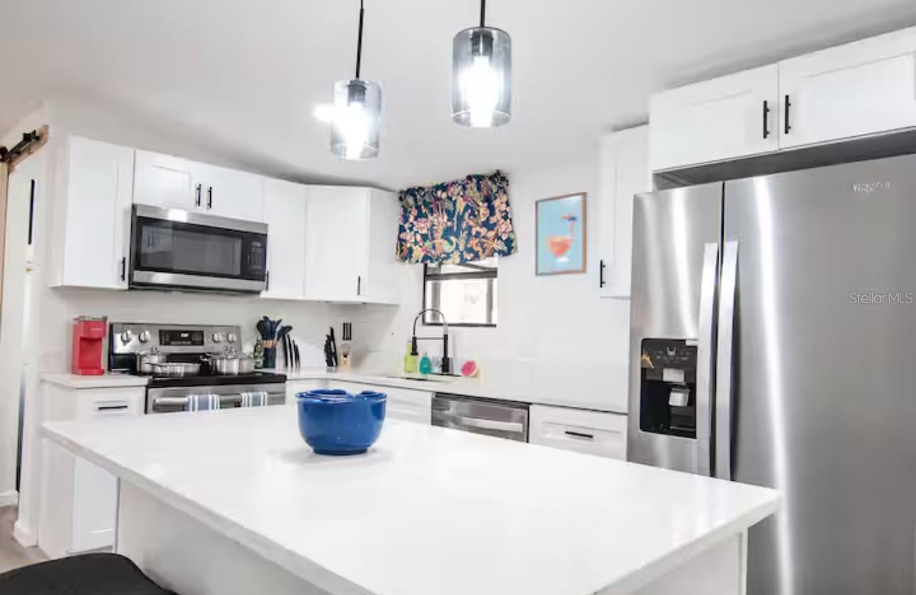 Image 6 of 21 For 1951 119th Court