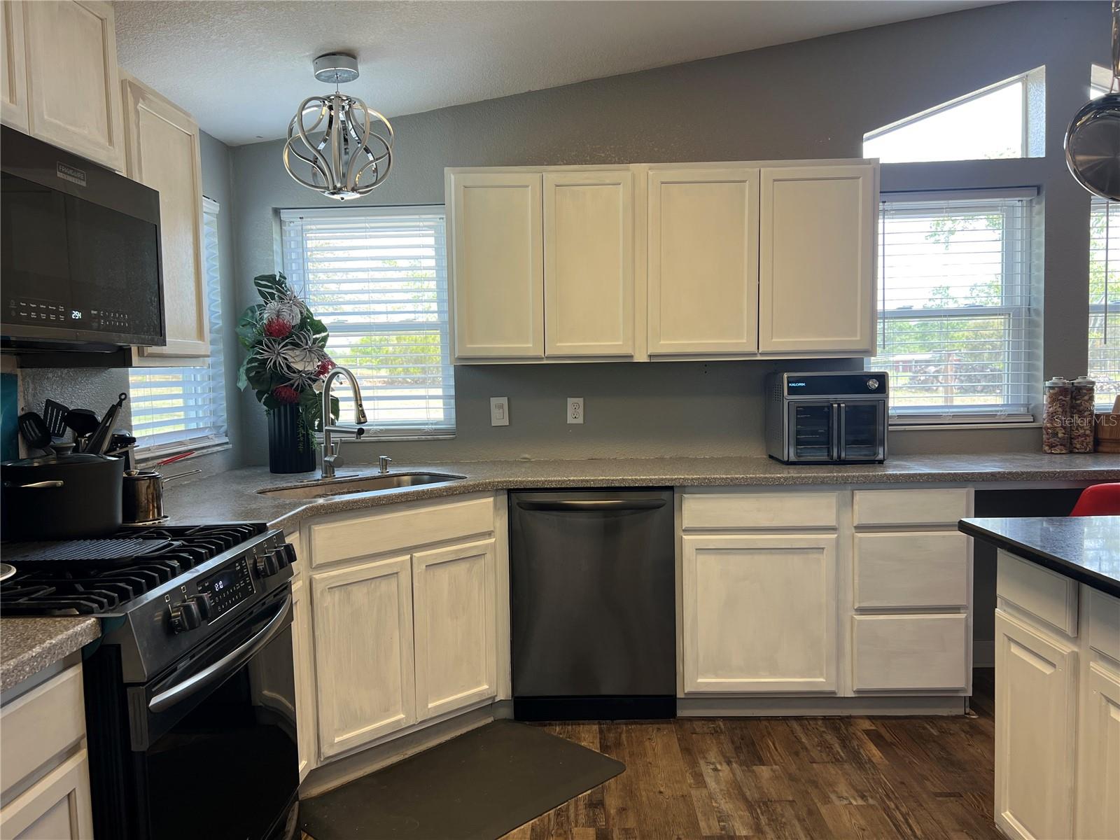 Image 10 of 54 For 5351 121st Terrace