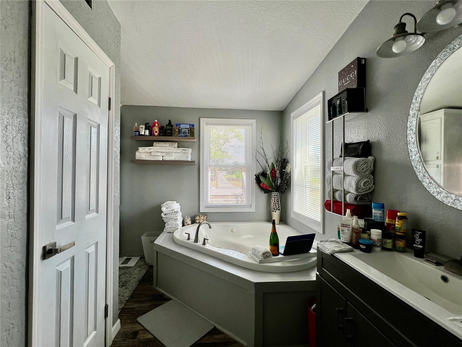 Image 27 of 54 For 5351 121st Terrace