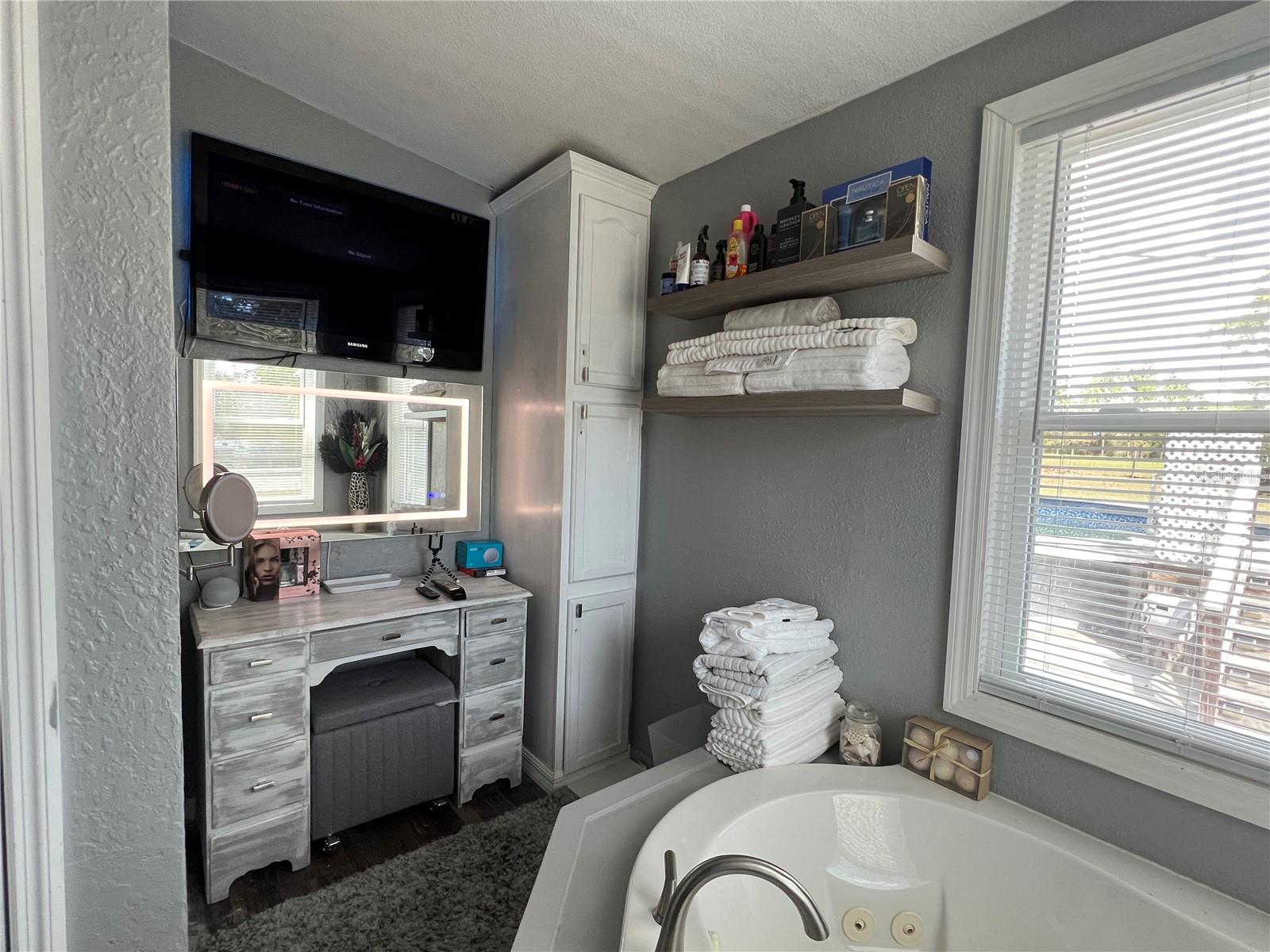 Image 28 of 54 For 5351 121st Terrace