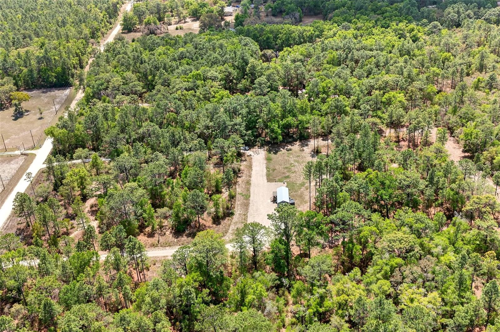 Listing photo id 22 for 7576 Heller Avenue