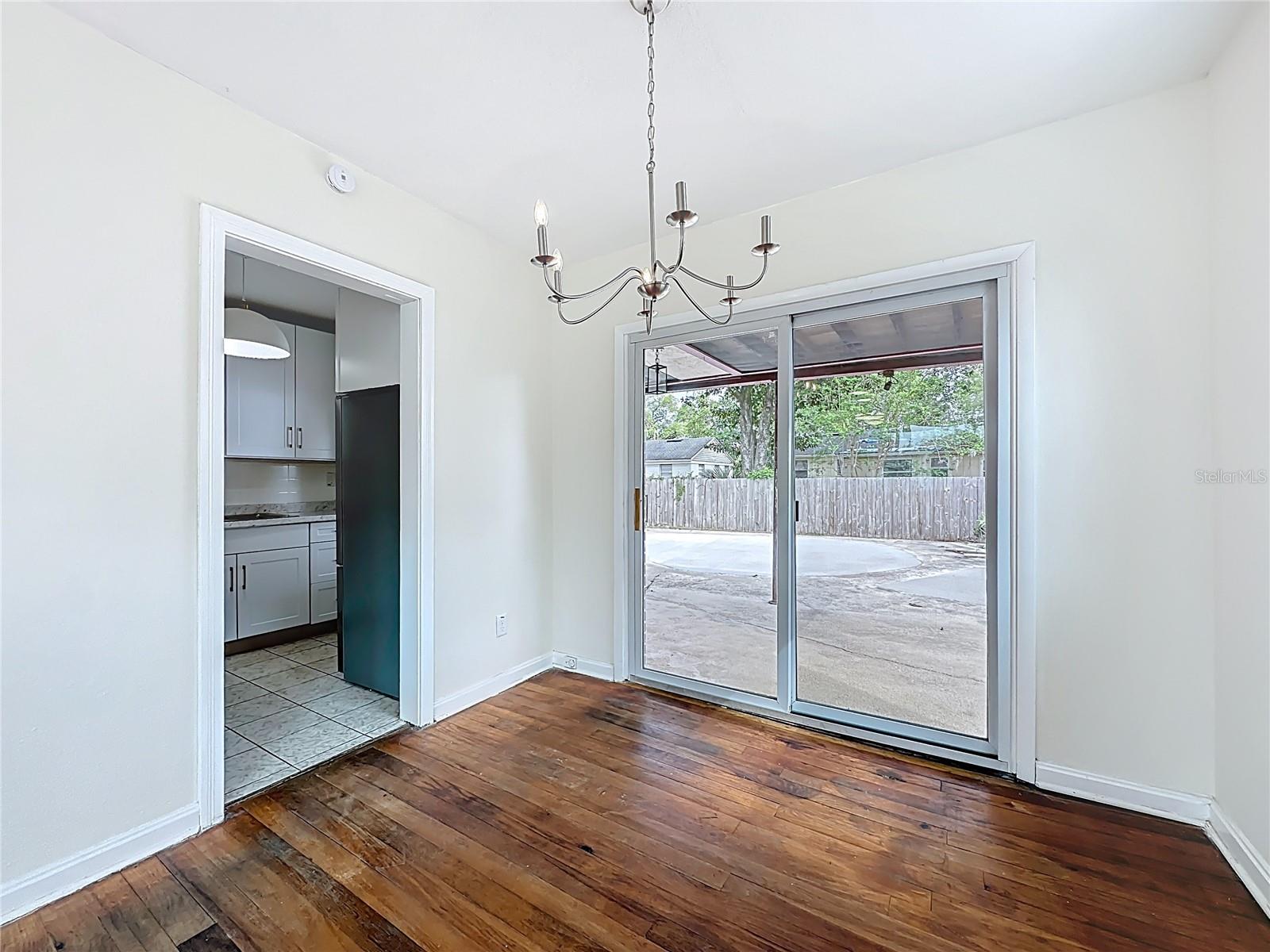 Image 14 of 41 For 3347 Sylvia Street