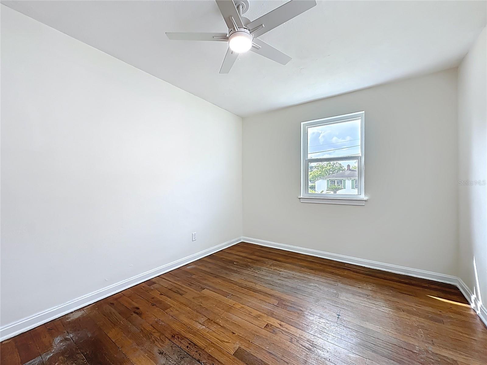 Image 26 of 41 For 3347 Sylvia Street