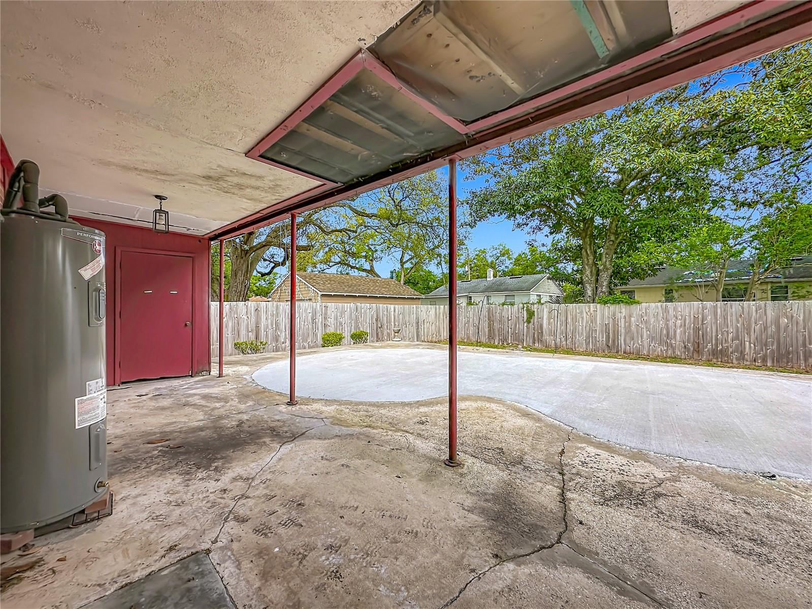 Image 33 of 41 For 3347 Sylvia Street