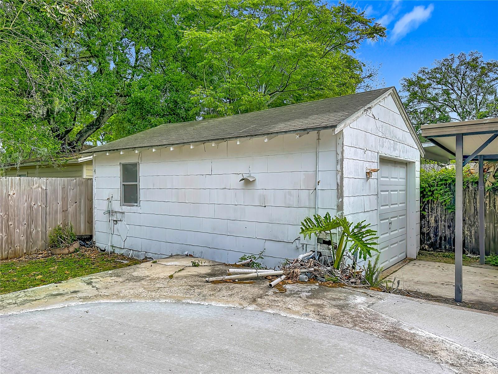 Image 37 of 41 For 3347 Sylvia Street