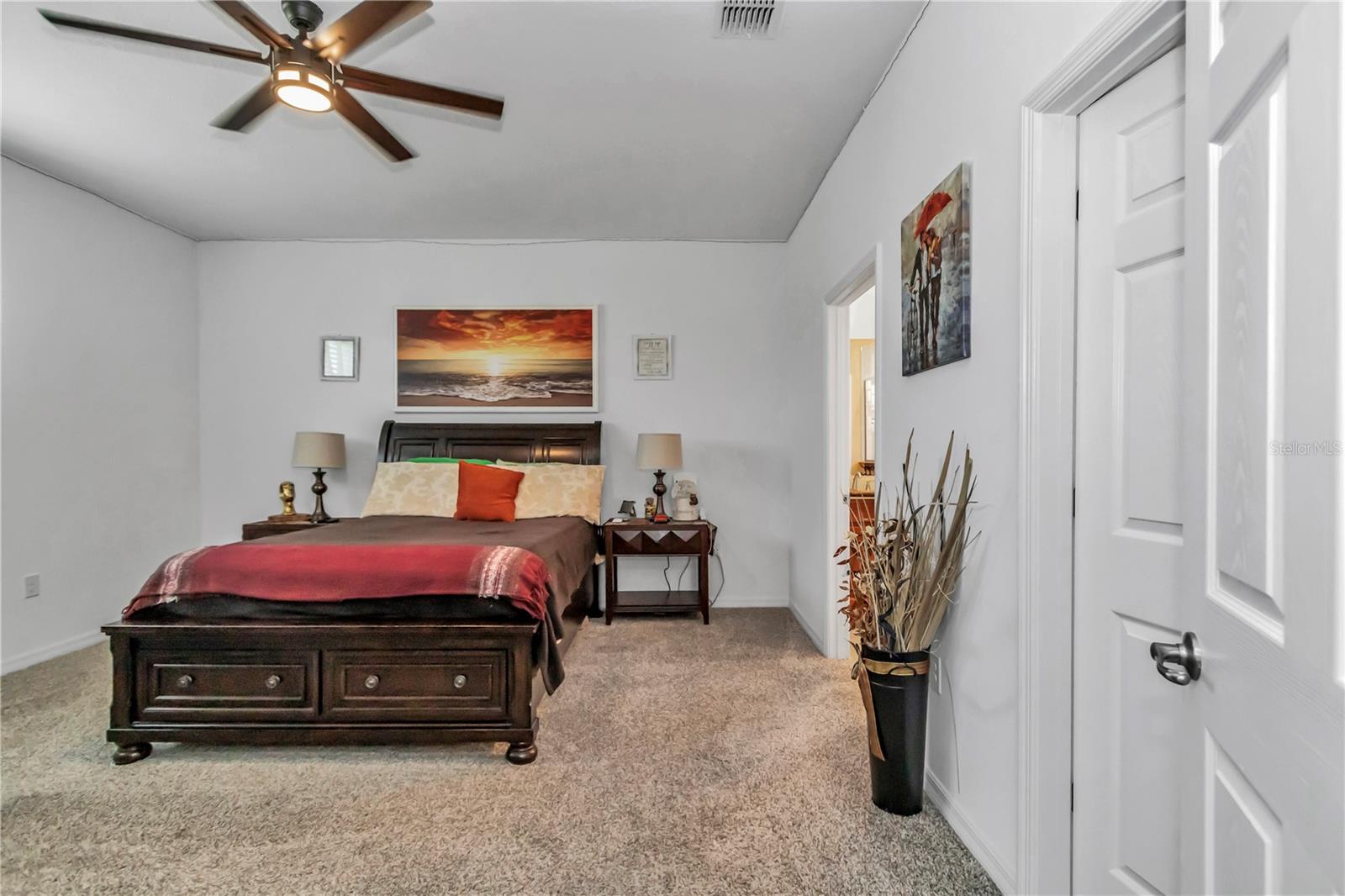 Image 21 of 36 For 10019 96th Street