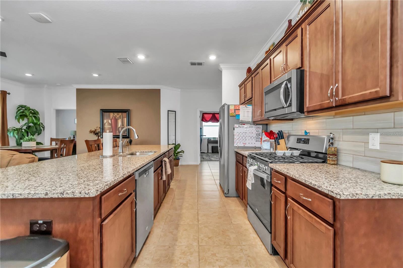 Image 8 of 36 For 10019 96th Street