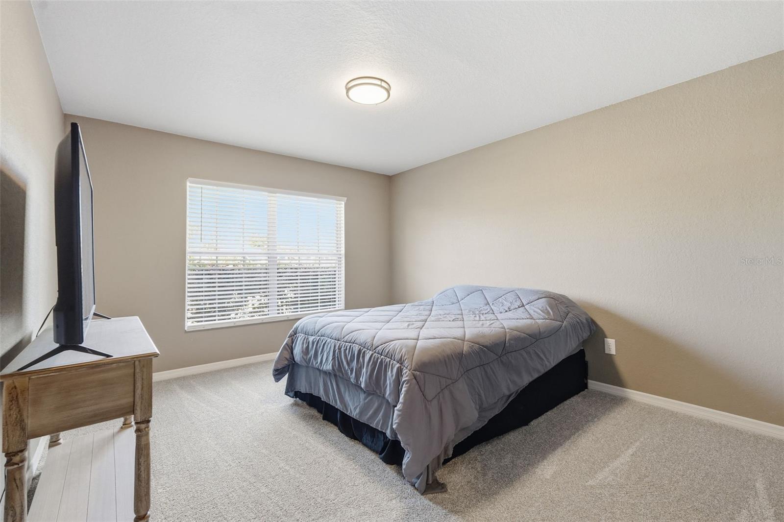 Image 10 of 63 For 42 Sunrise Drive