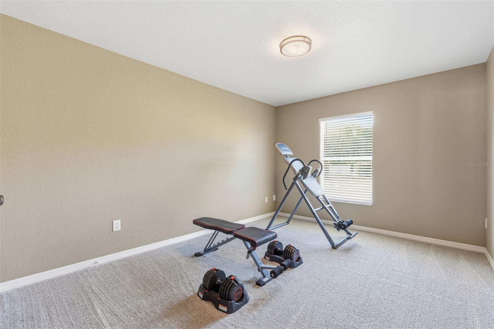 Image 16 of 63 For 42 Sunrise Drive